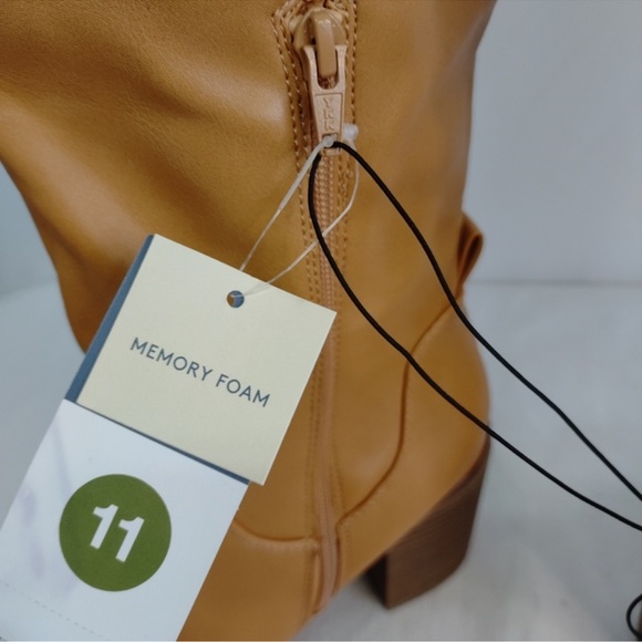 🆕Universal Thread Women’s Tan knee-high Heeled Boots❤️❤️❤️Size 11M - Picture 6 of 7